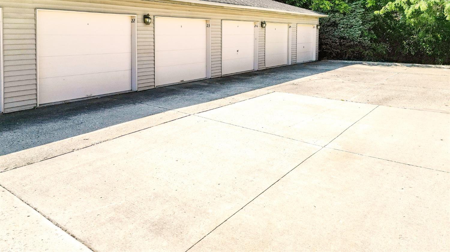 3973 School Section Road 17