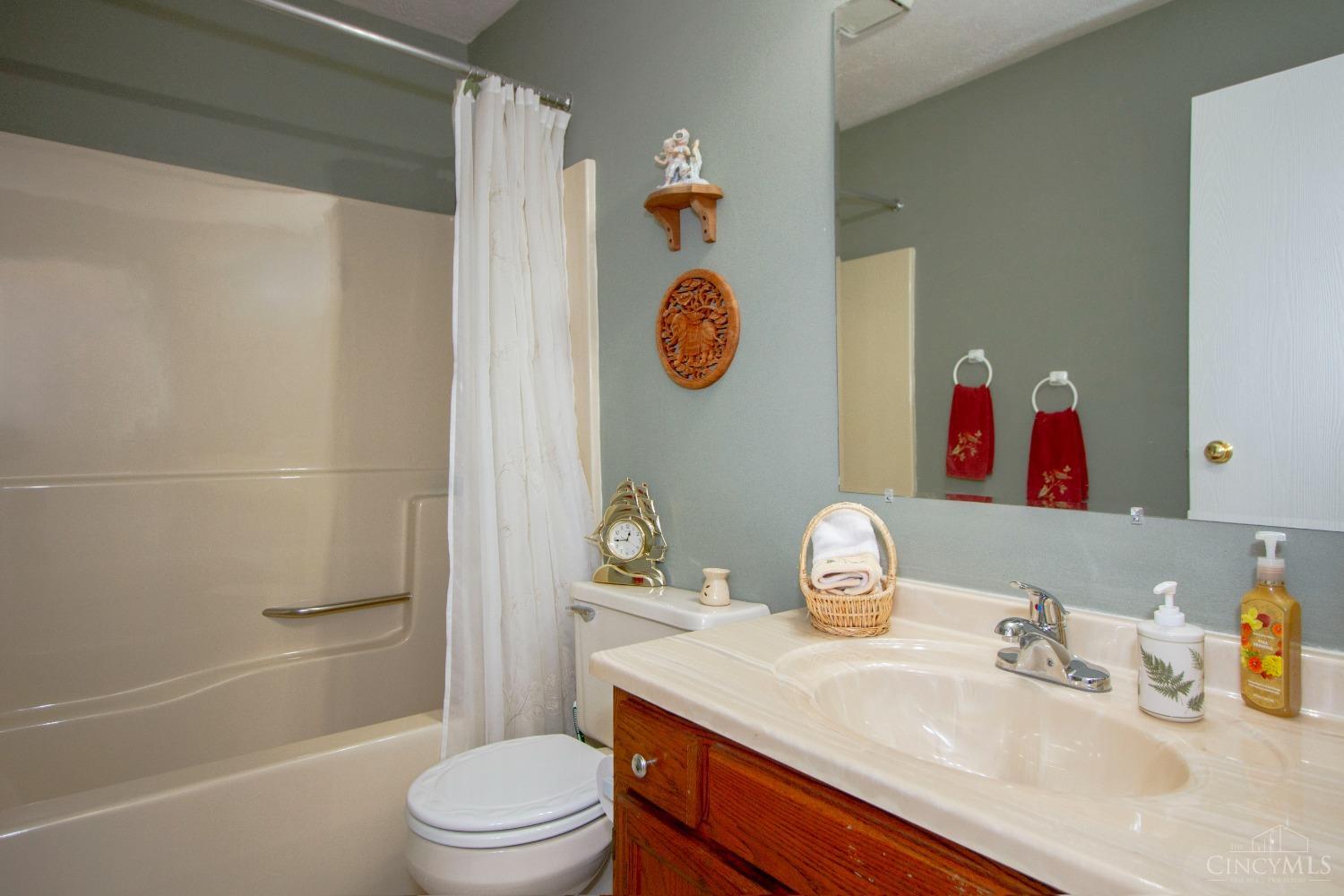 3973 School Section Road 17