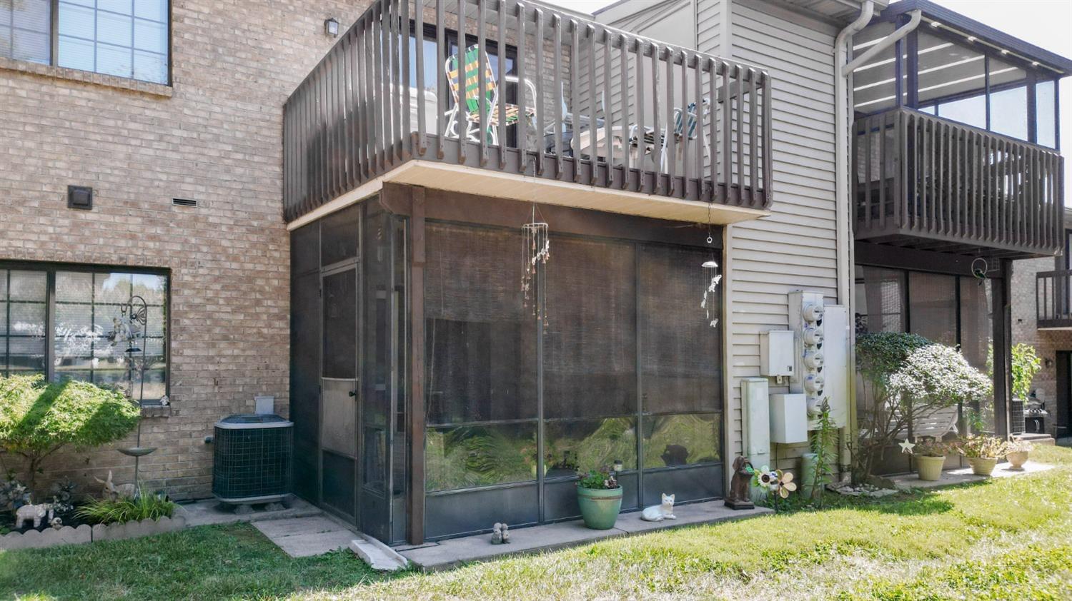 3973 School Section Road 17