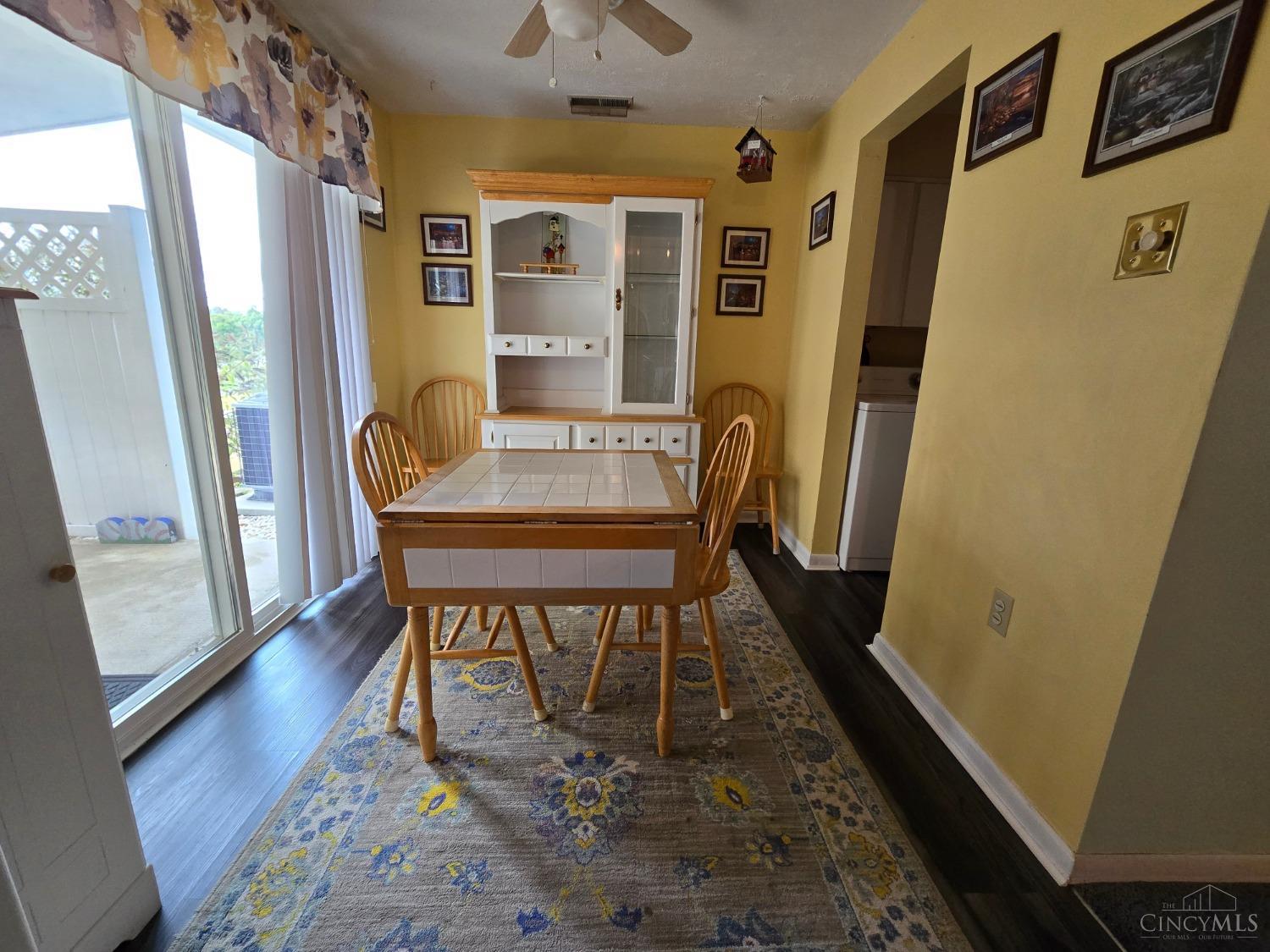 5555 Clearidge Lane