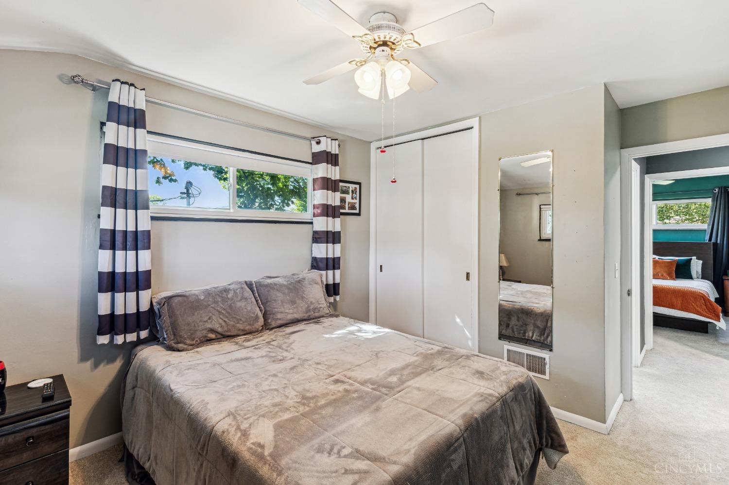 3435 Moonridge Drive