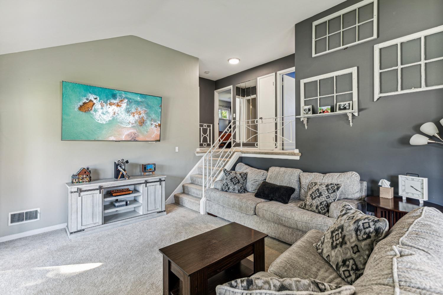 3435 Moonridge Drive