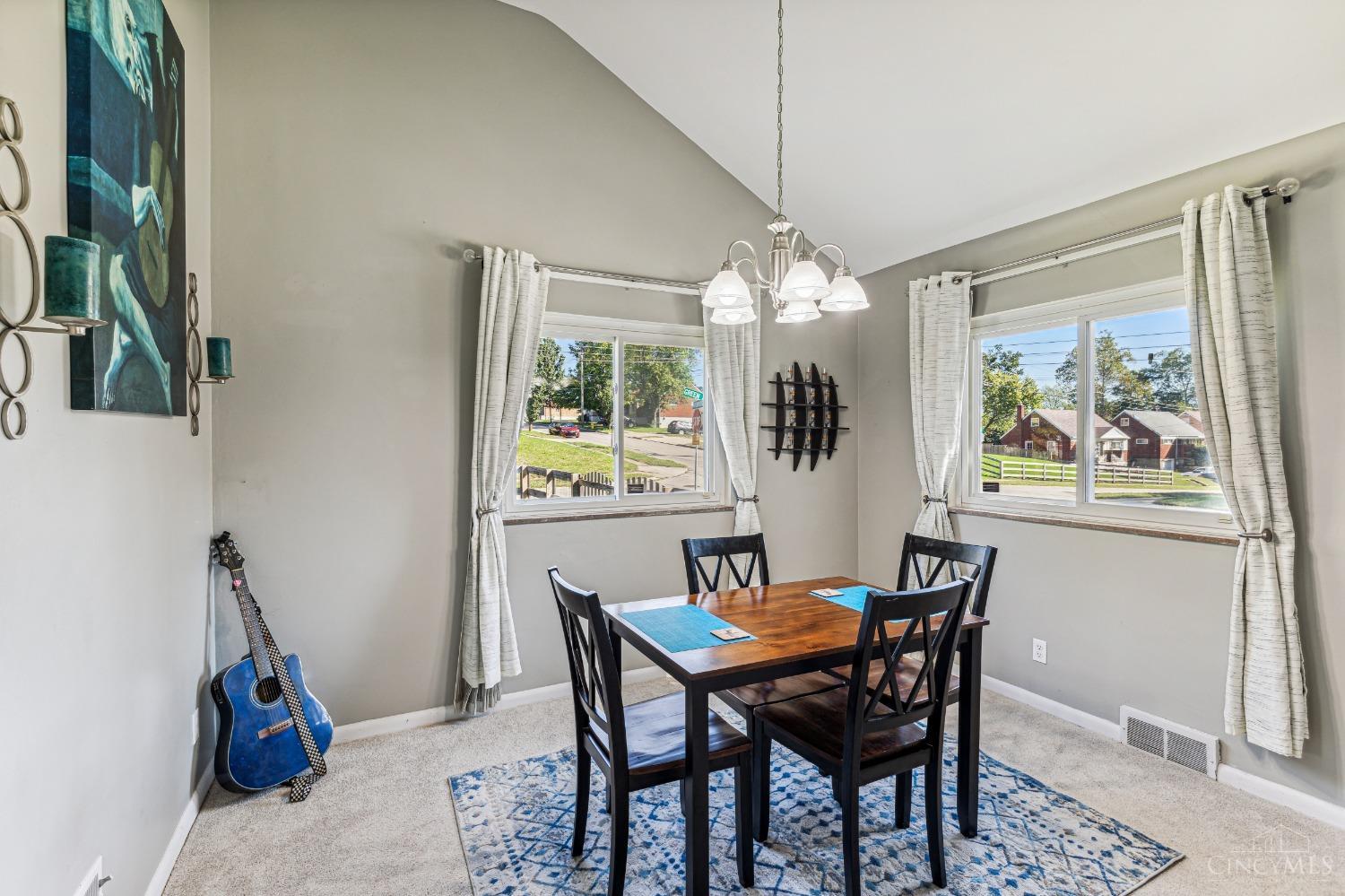 3435 Moonridge Drive