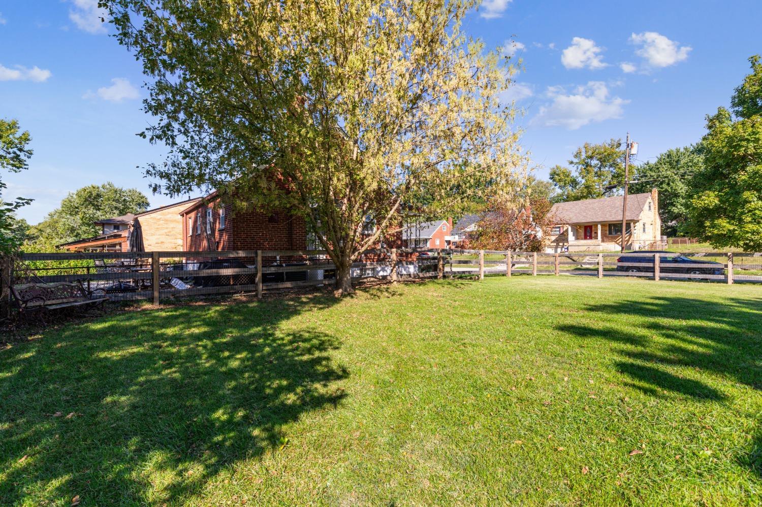 3435 Moonridge Drive