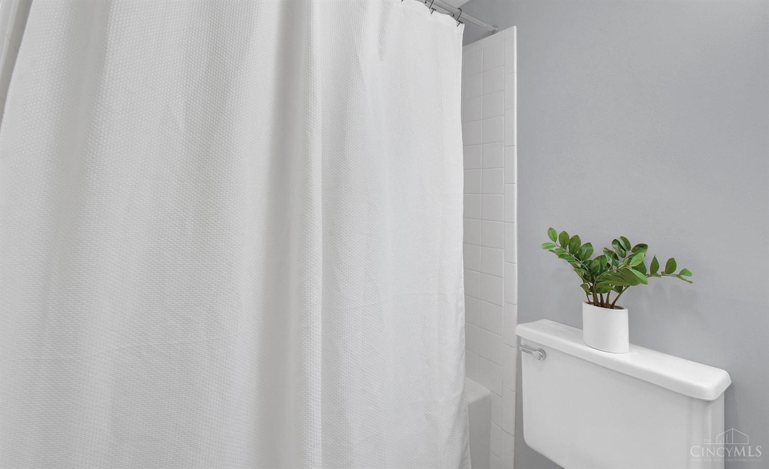 5769 Cheviot Road 2C