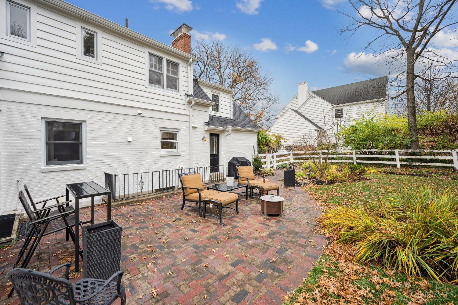 5521 Julmar Drive