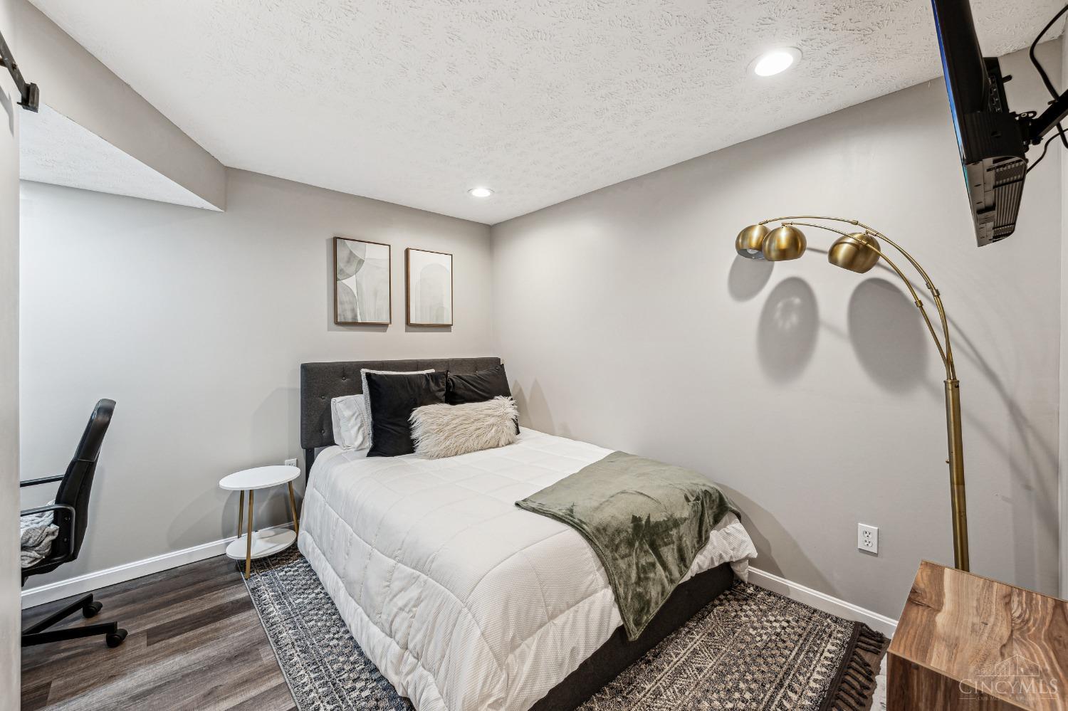 7029 Daybreak Drive