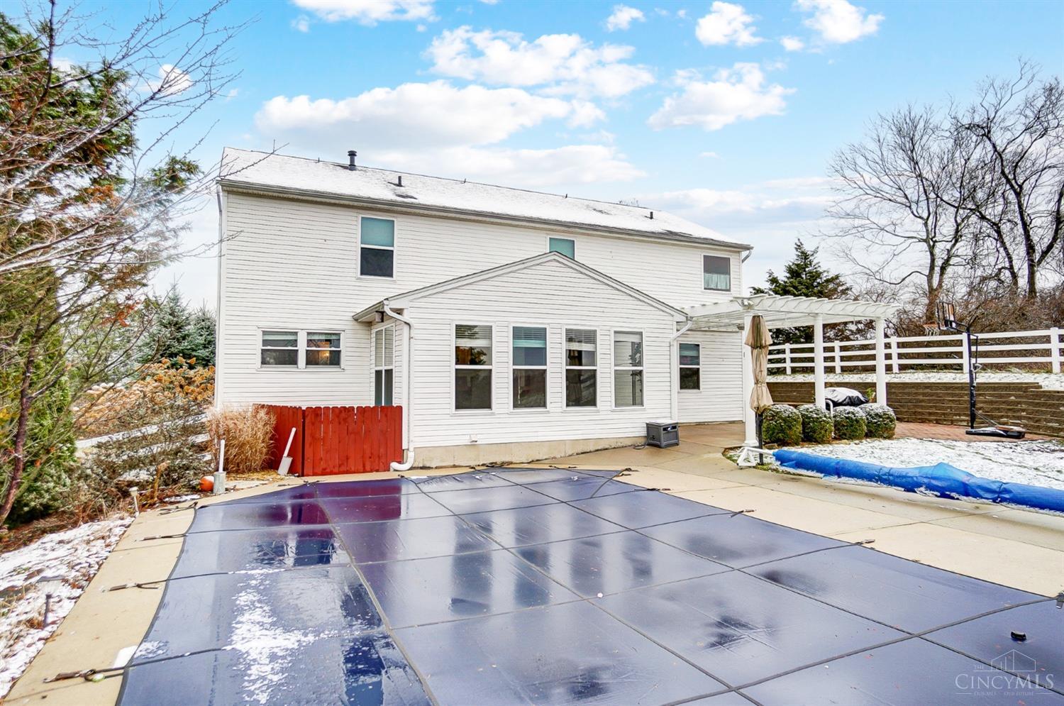 5401 Emilys Oak Court