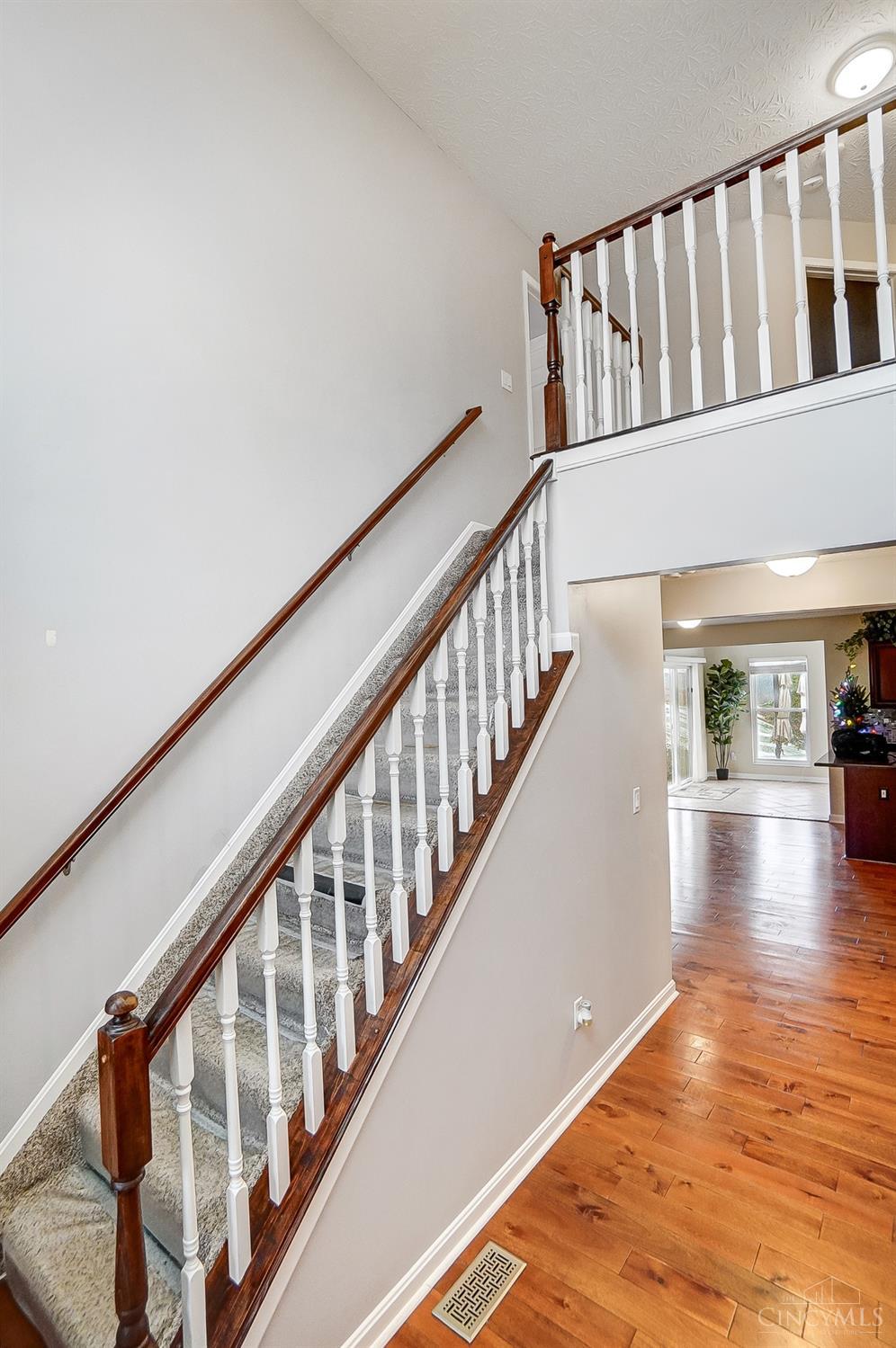 5401 Emilys Oak Court