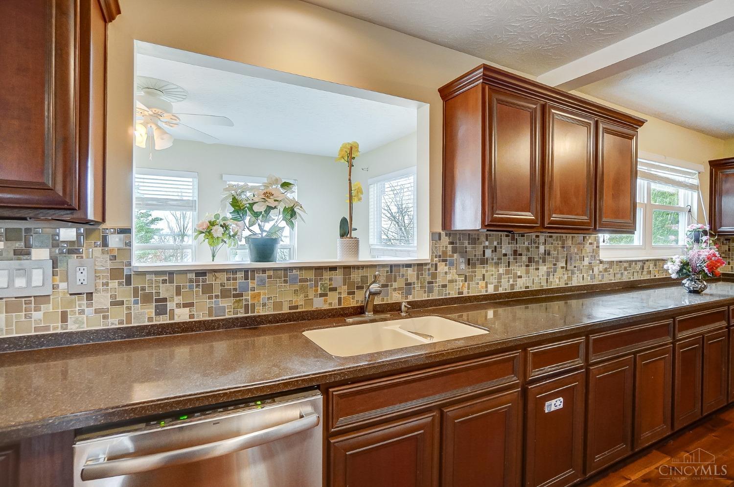 5401 Emilys Oak Court