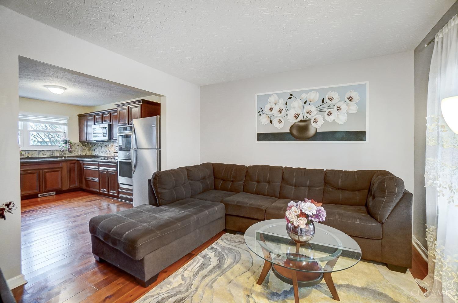 5401 Emilys Oak Court