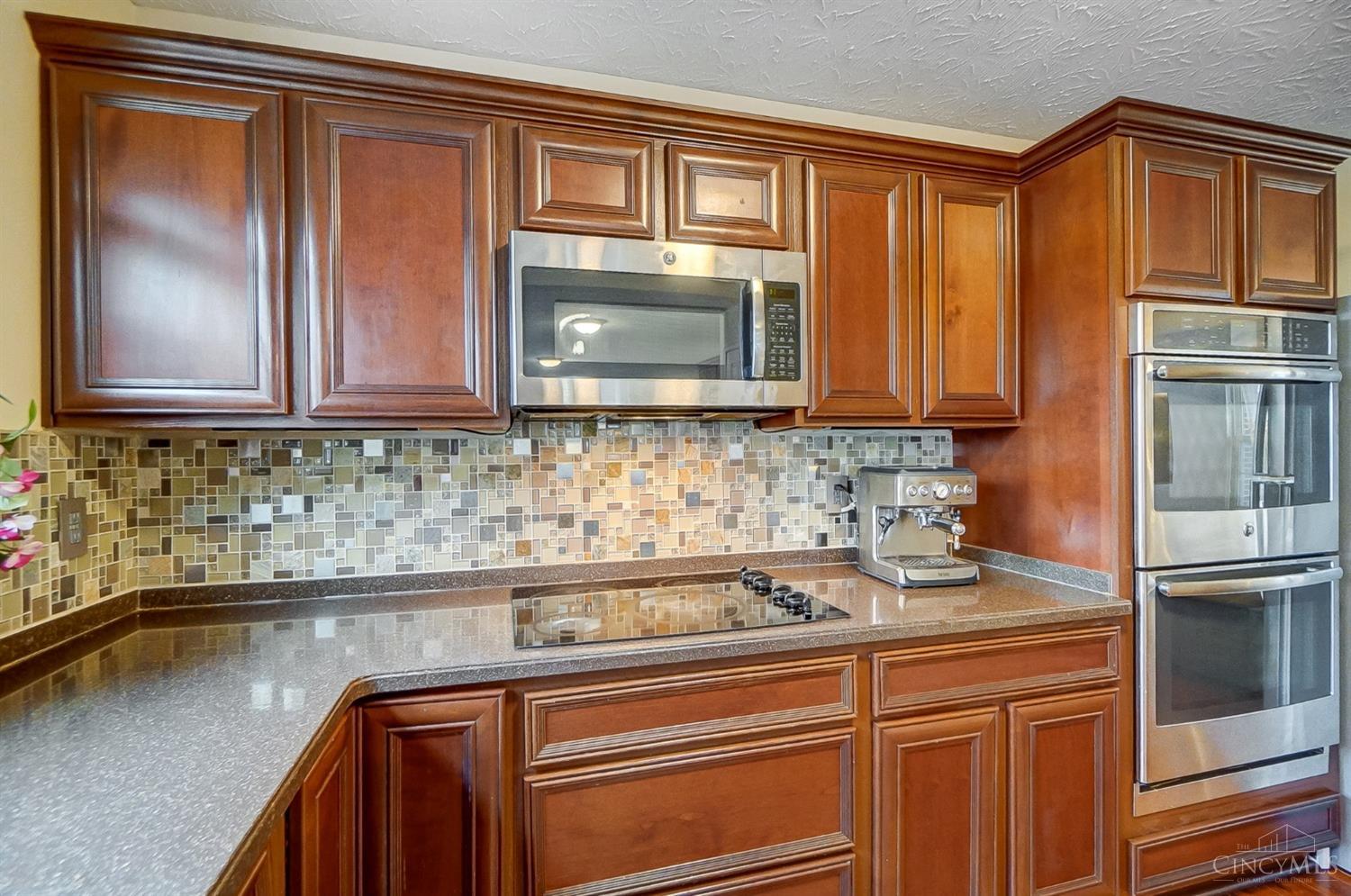 5401 Emilys Oak Court