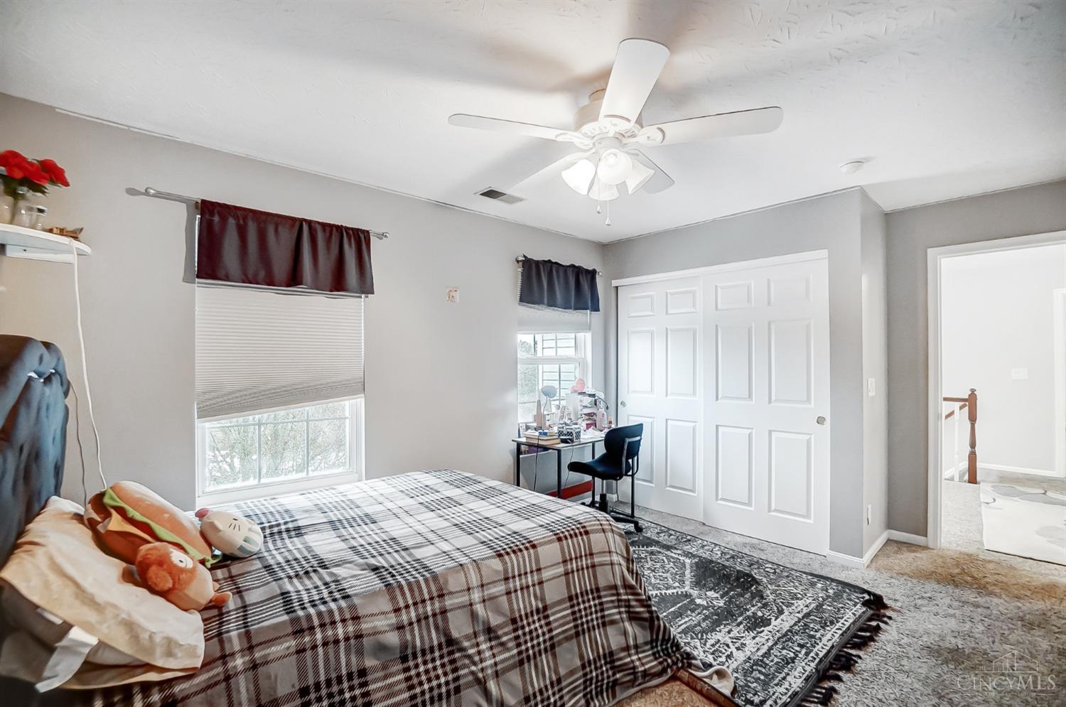 5401 Emilys Oak Court