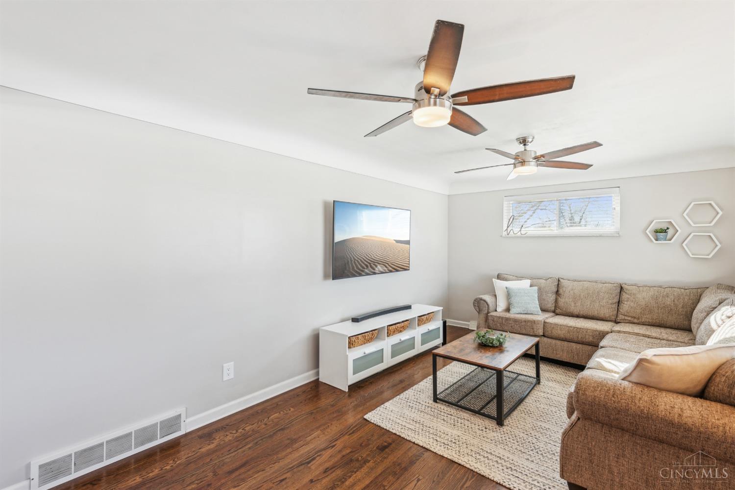 6383 Starvue Drive