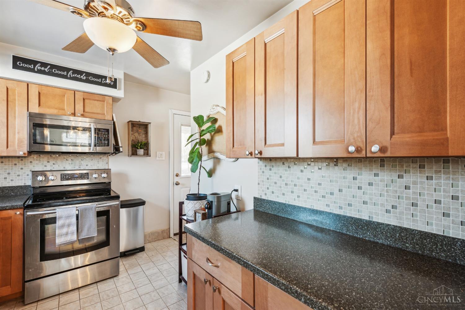 6383 Starvue Drive