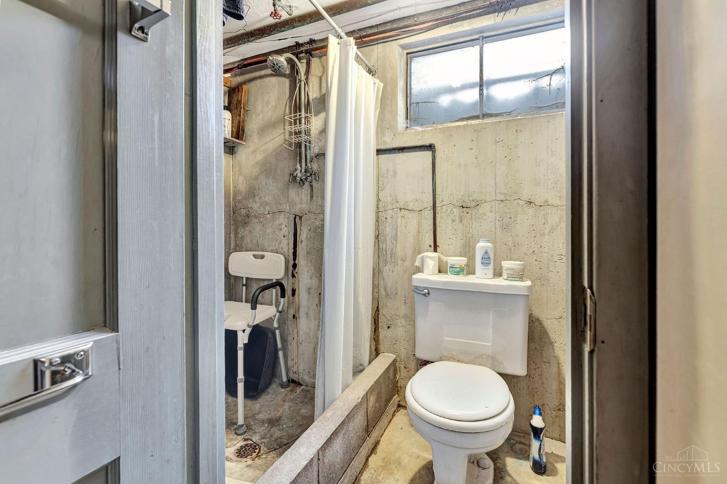 4100 Westwood Northern Boulevard