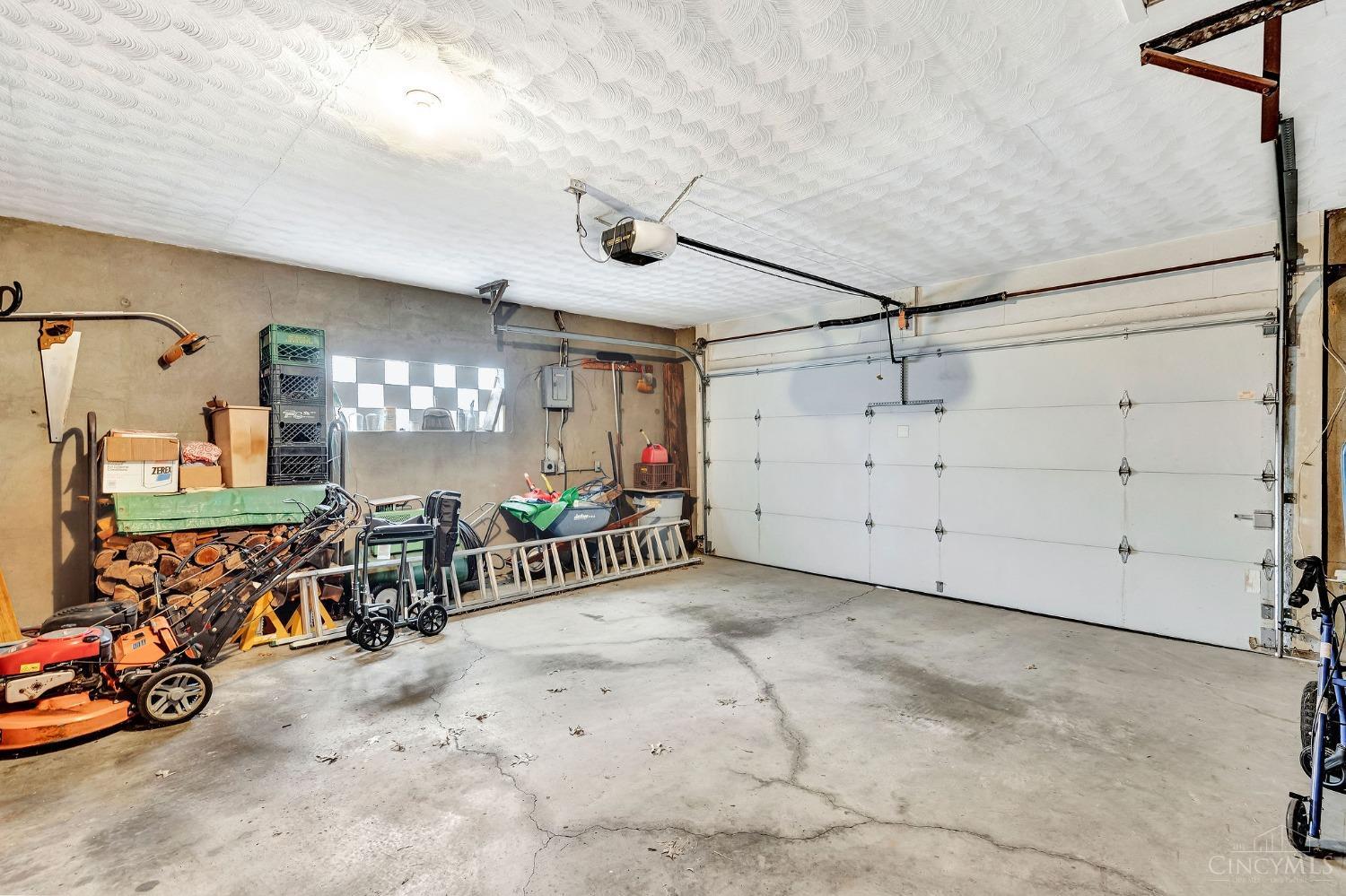 4100 Westwood Northern Boulevard