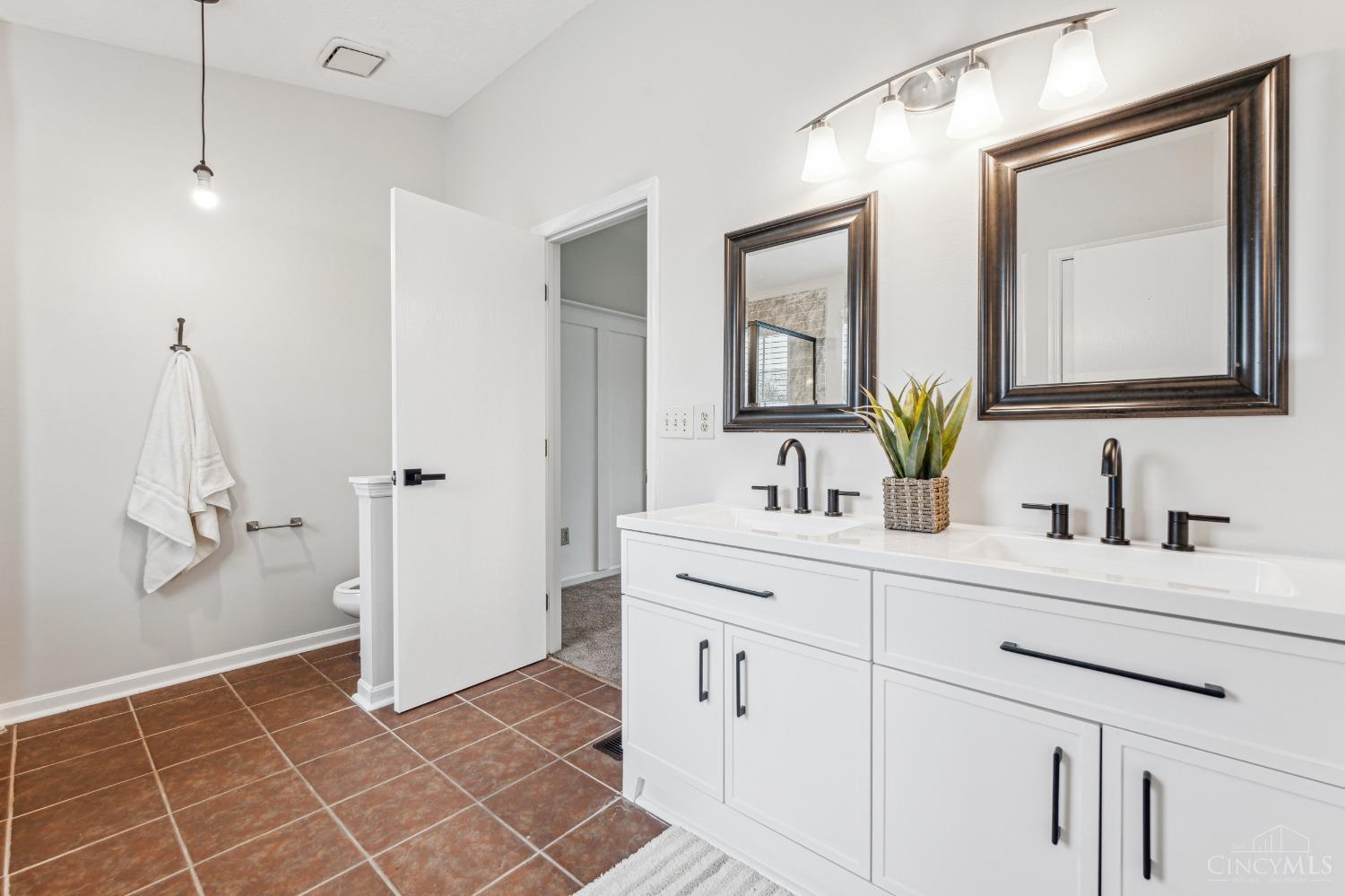 8867 Steeplechase Way