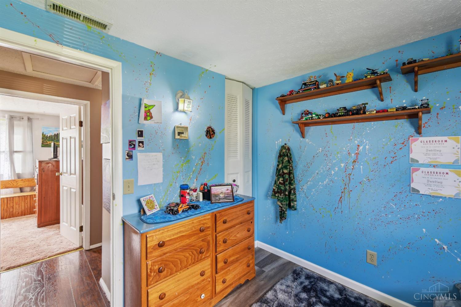 12158 Glencrest Court