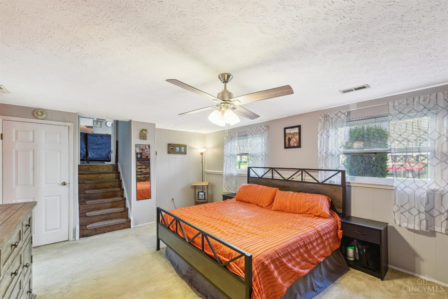 12158 Glencrest Court