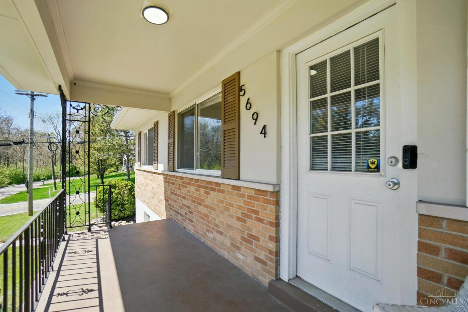 5694 Antoninus Drive