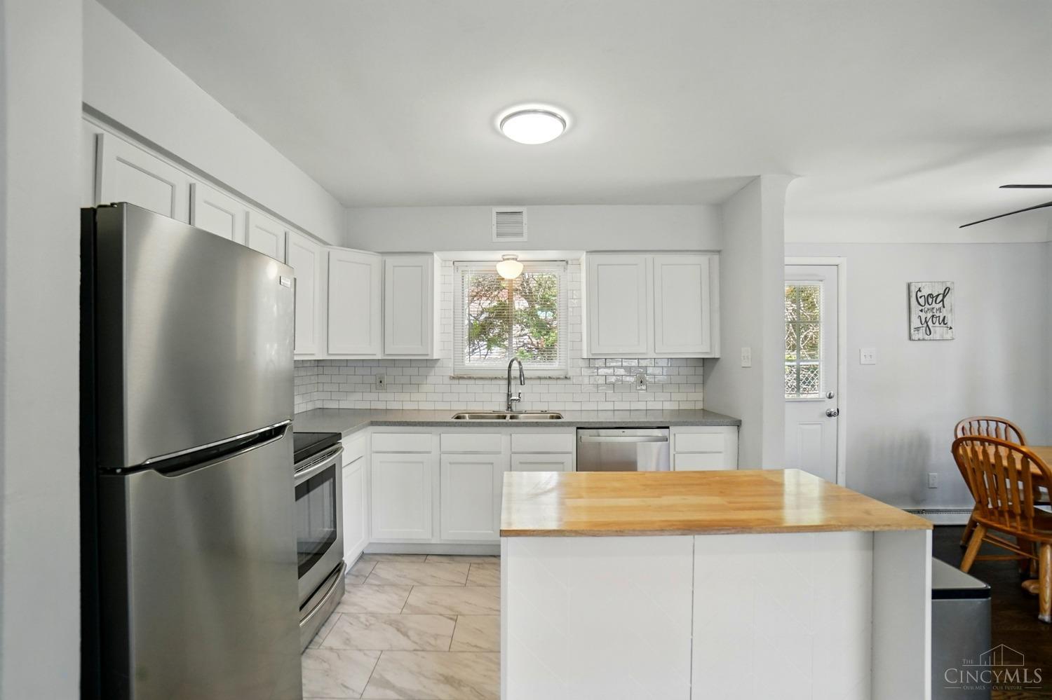 5694 Antoninus Drive