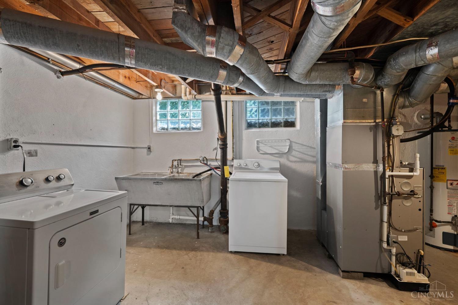 3748 Frondorf Avenue