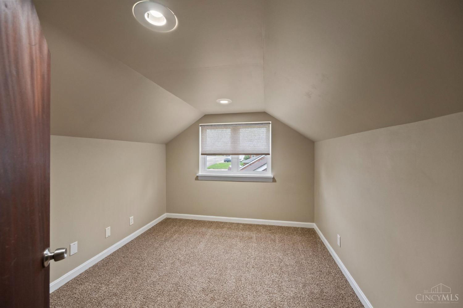 3748 Frondorf Avenue