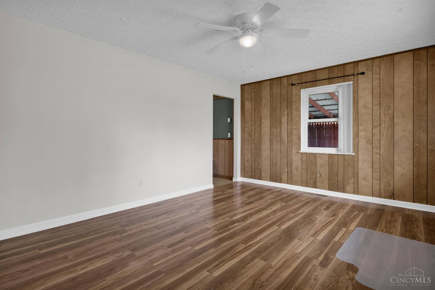 2047 Bluehill Drive