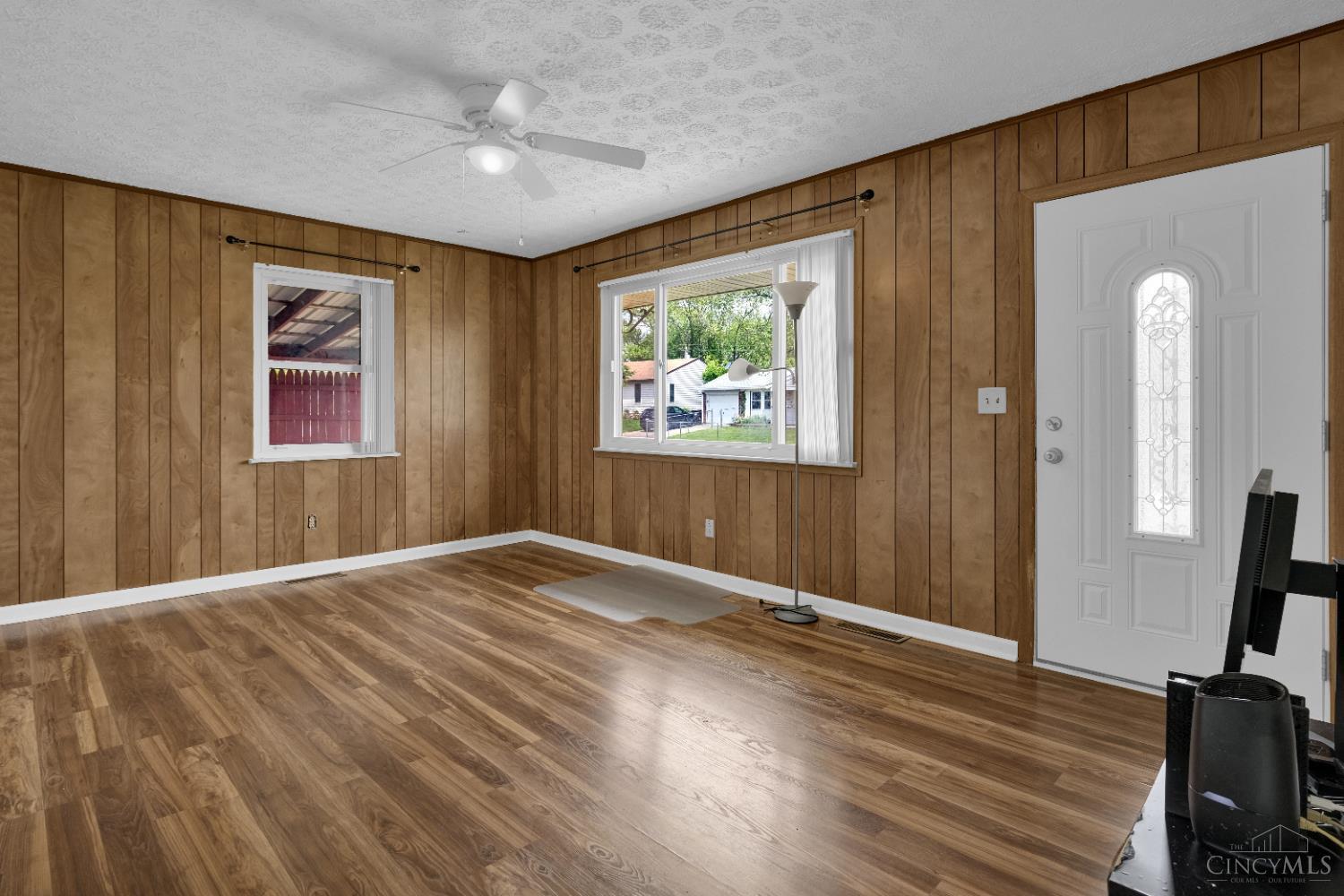 2047 Bluehill Drive