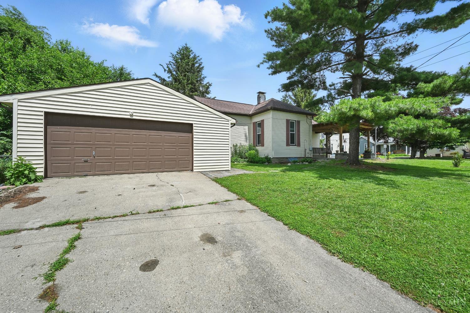 203 W Seventieth Street