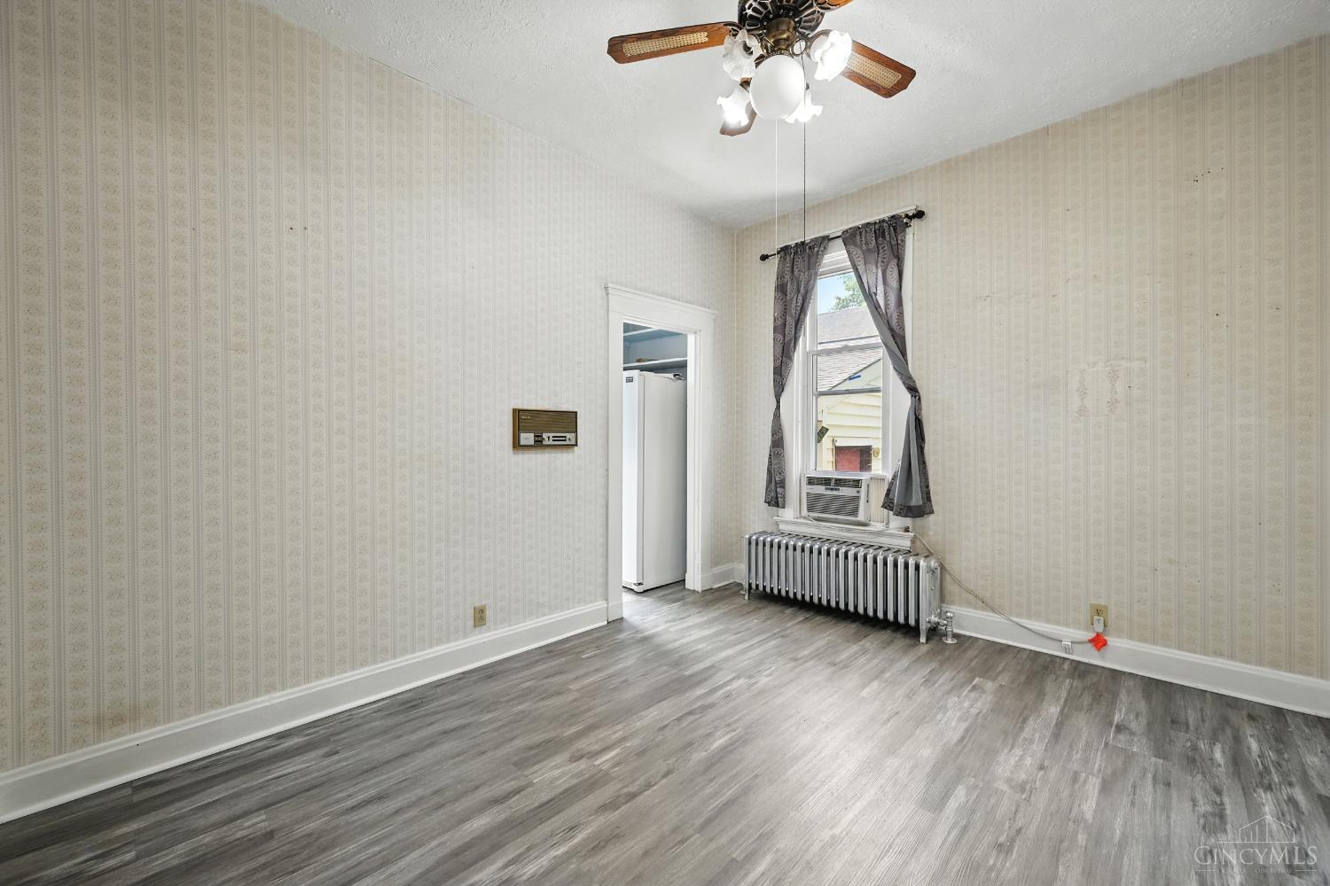 203 W Seventieth Street