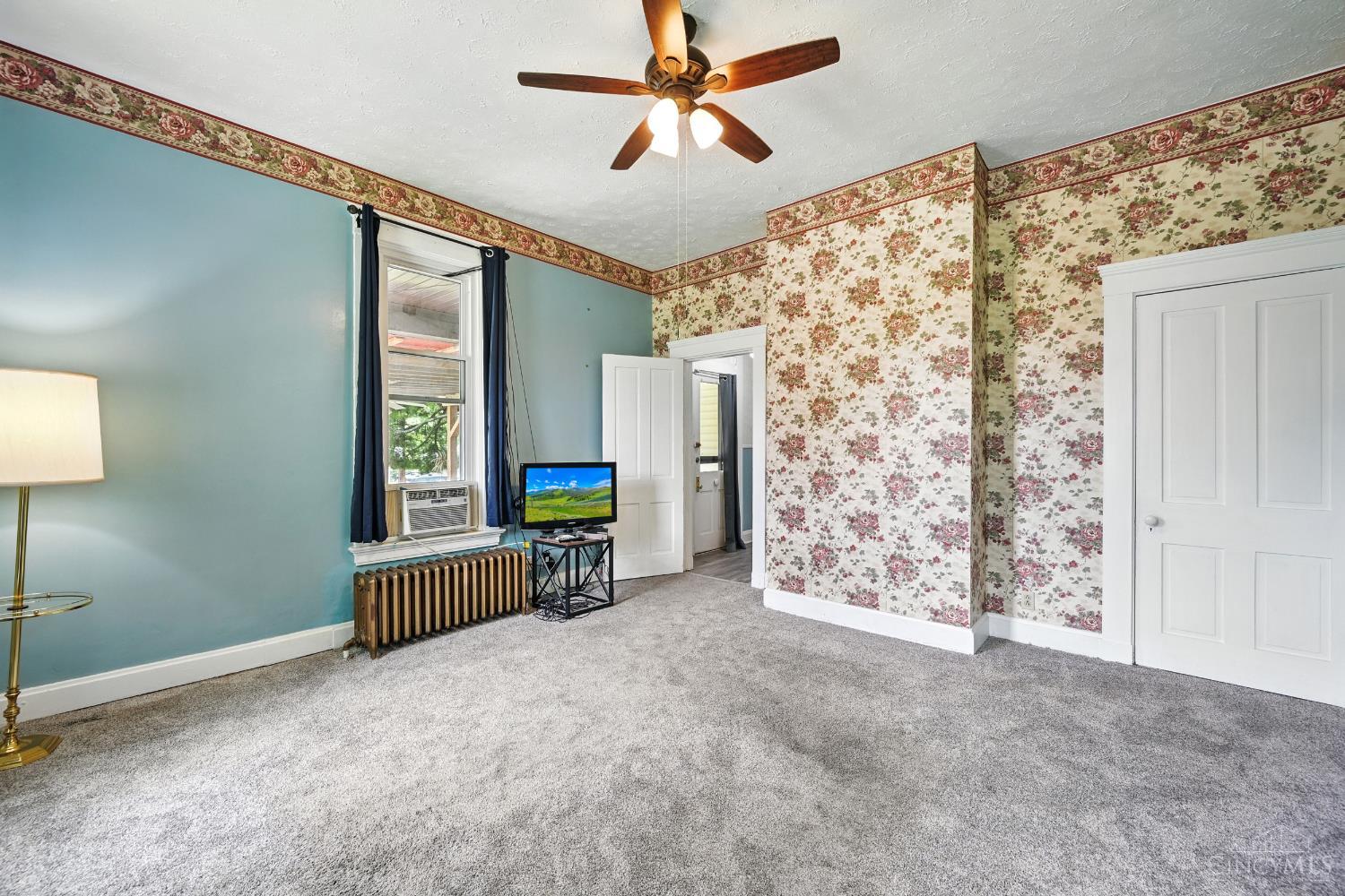 203 W Seventieth Street