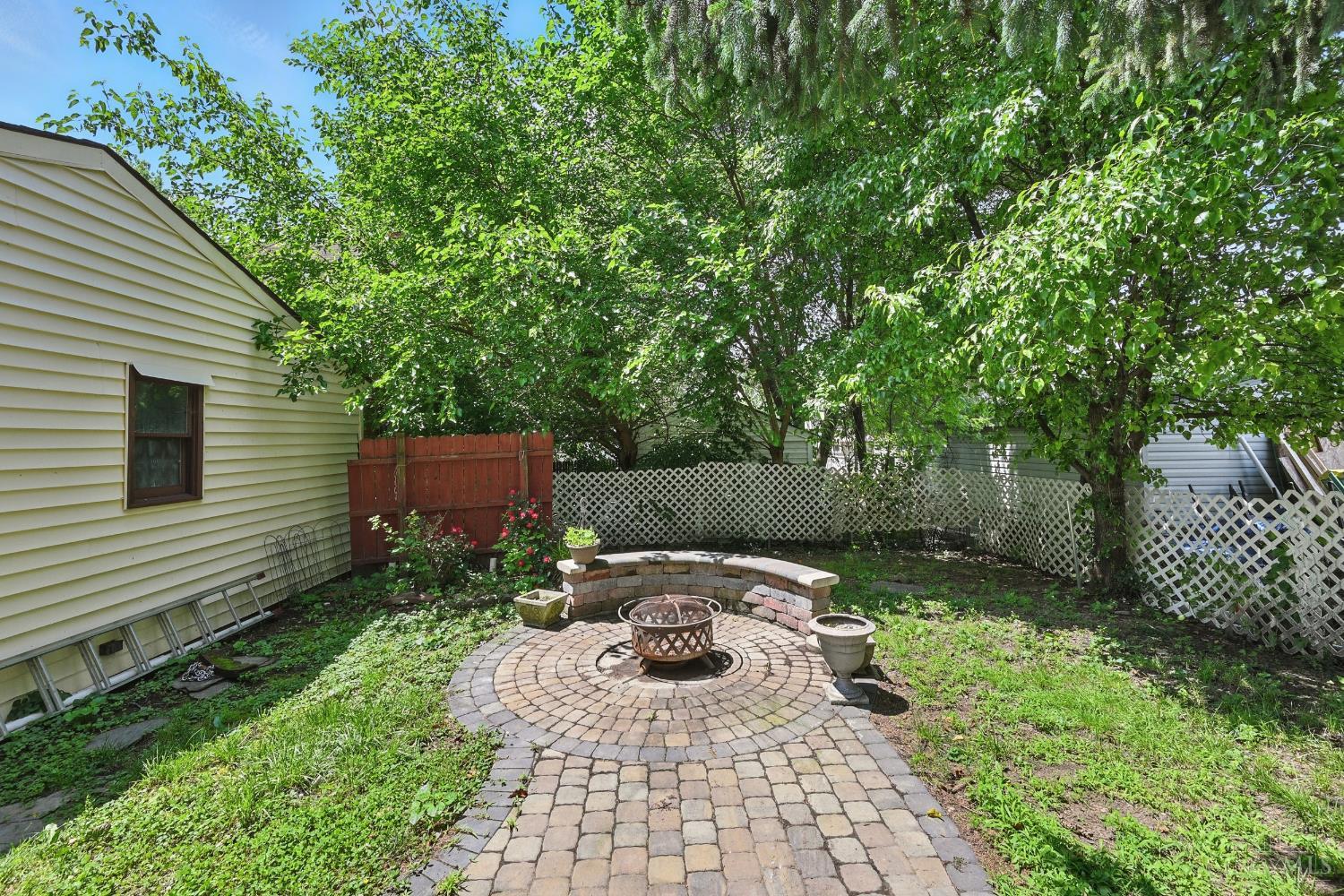 203 W Seventieth Street