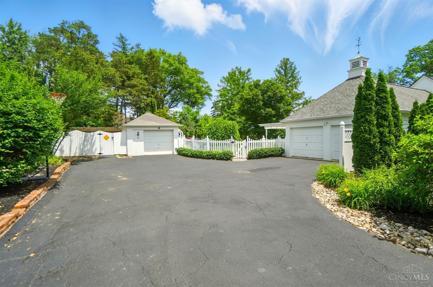 5360 Cleves Warsaw Pike