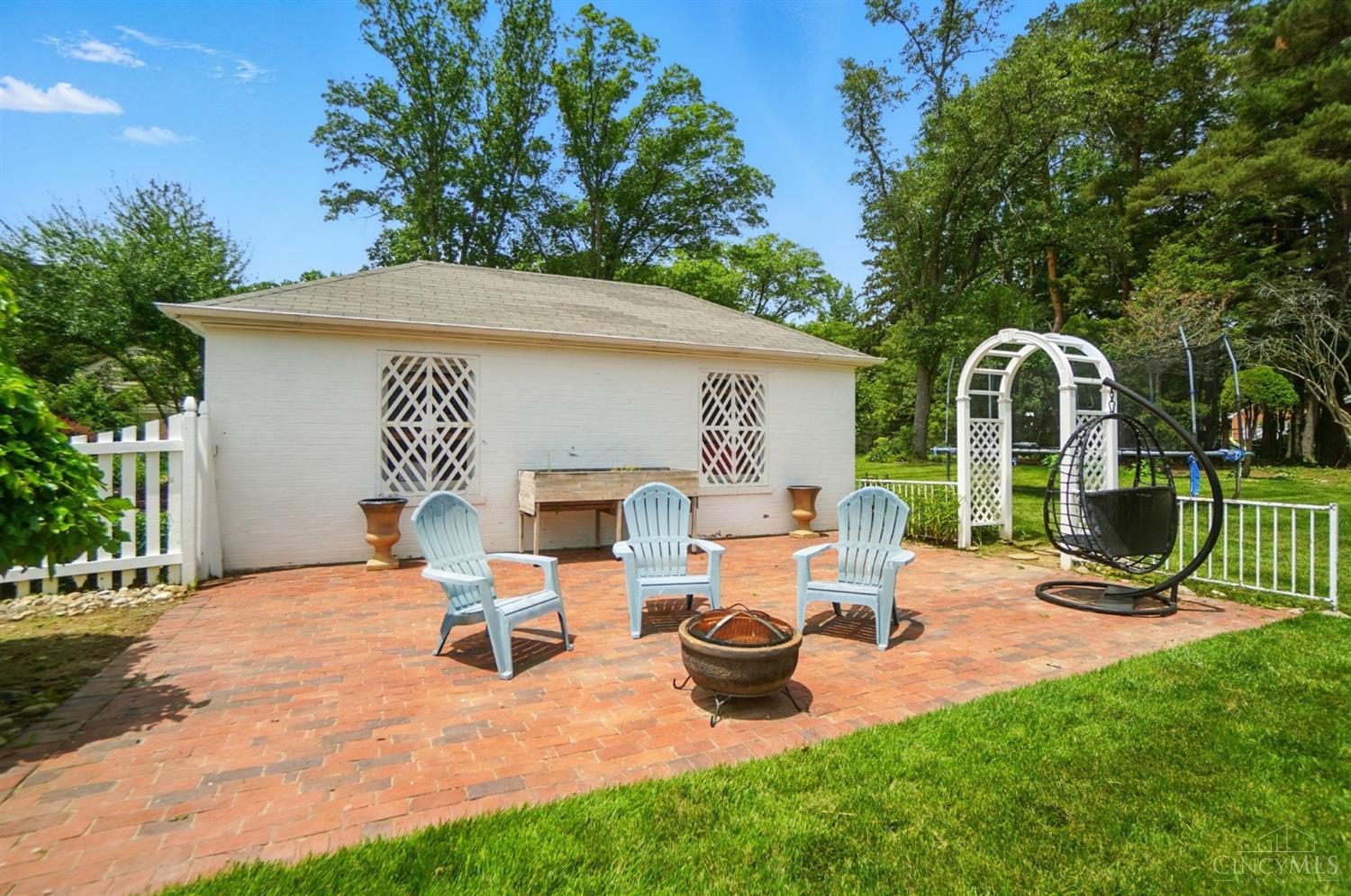 5360 Cleves Warsaw Pike