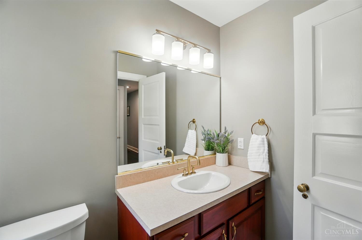 5360 Cleves Warsaw Pike