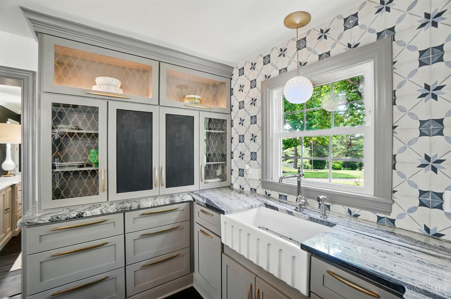 5360 Cleves Warsaw Pike
