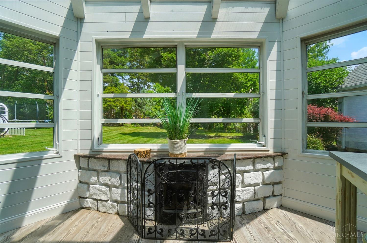 5360 Cleves Warsaw Pike
