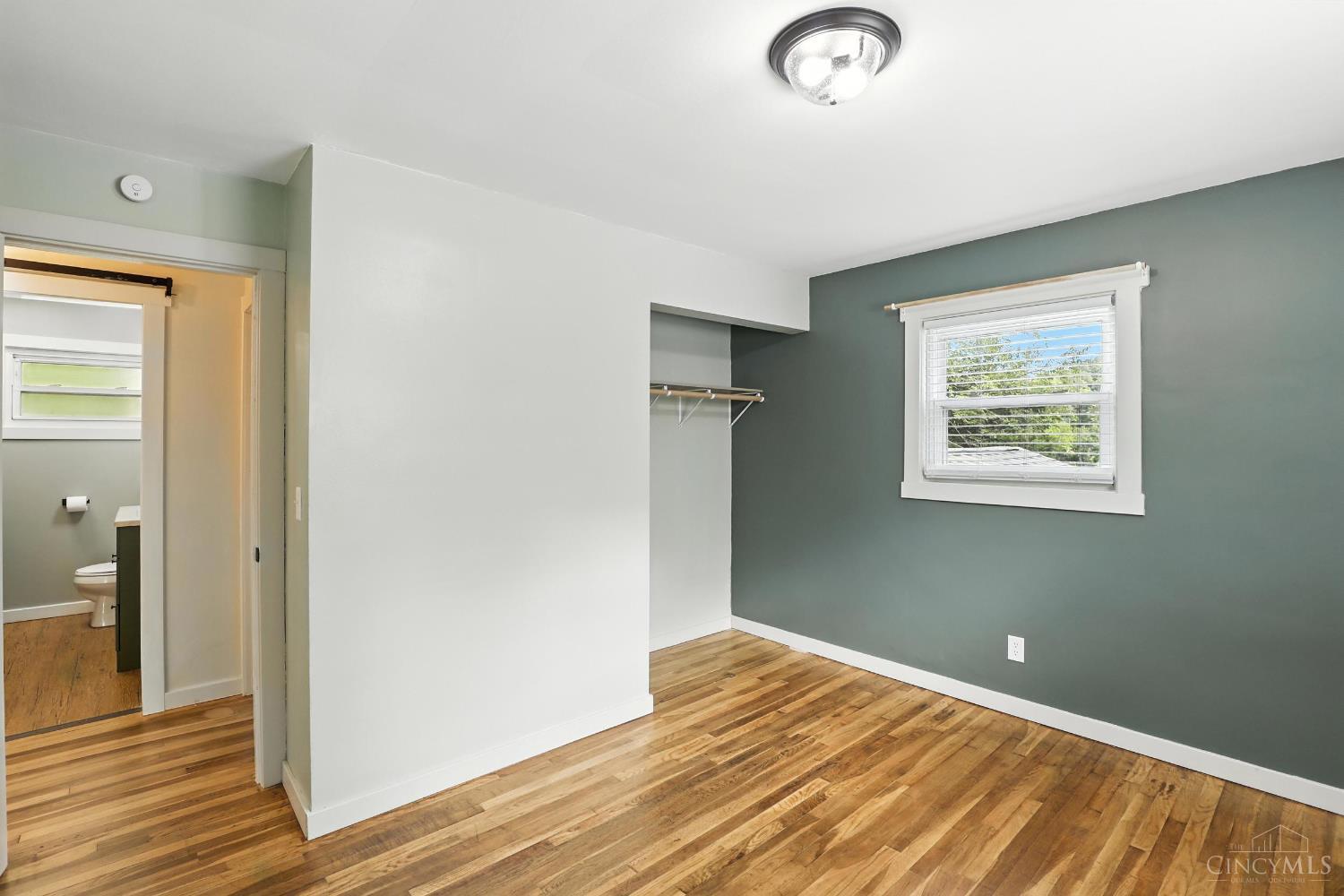 6040 Parrakeet Drive