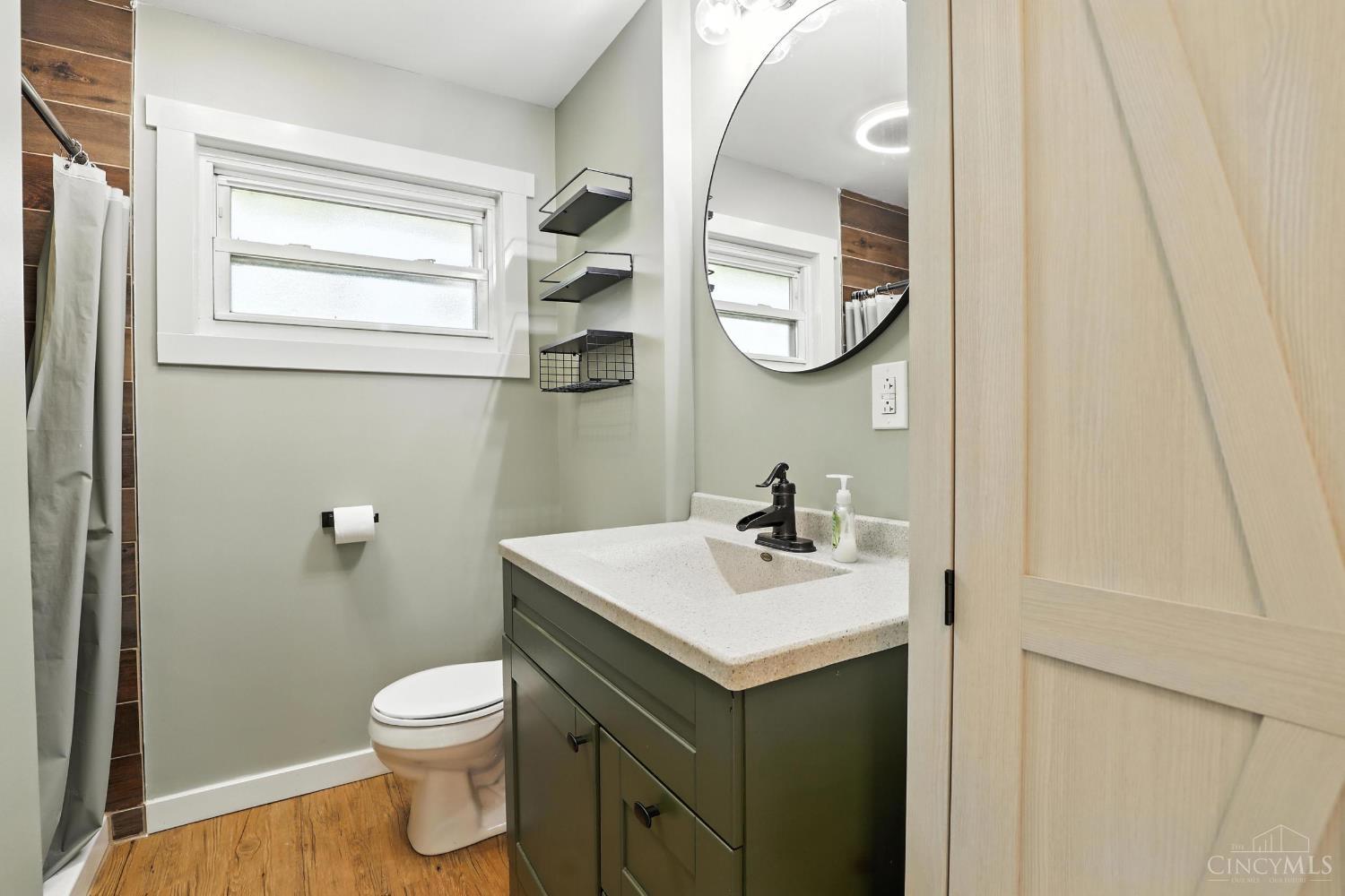 6040 Parrakeet Drive