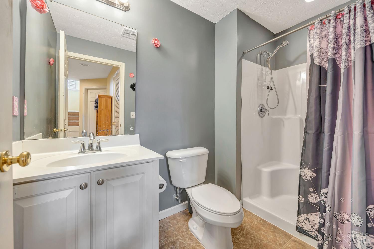 5441 Gwendolyn Ridge