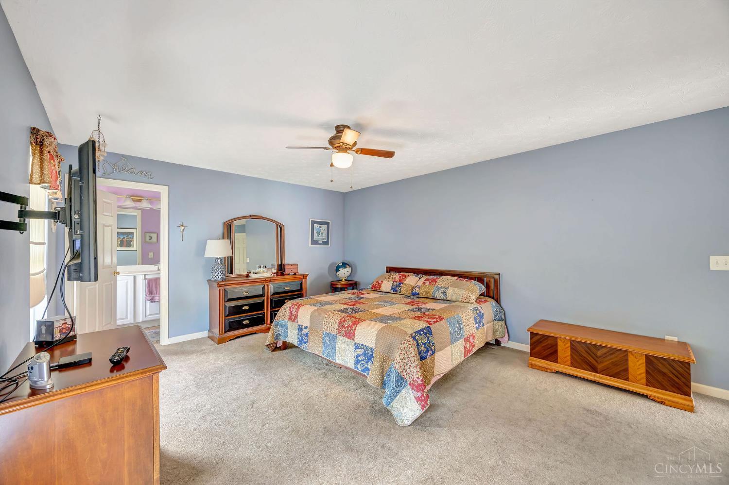 5441 Gwendolyn Ridge