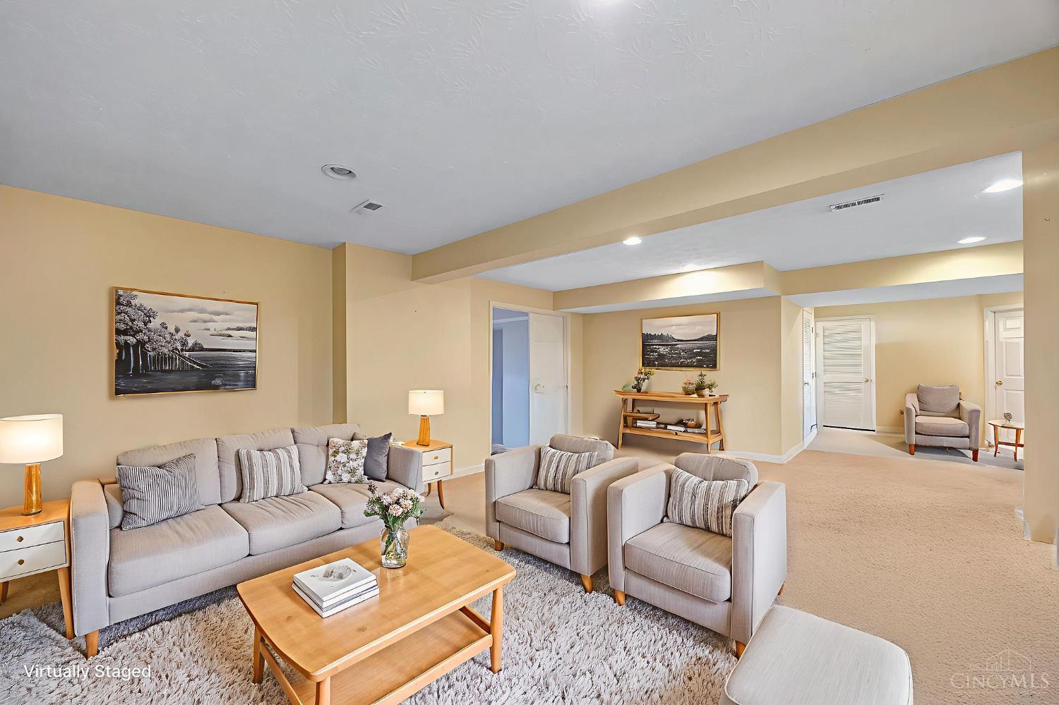 5441 Gwendolyn Ridge