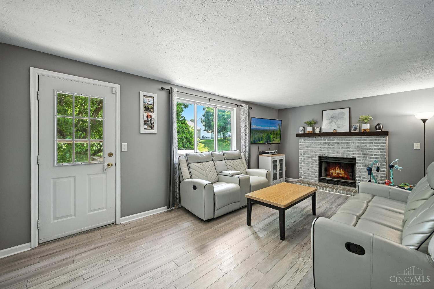 228 Fairborn Drive