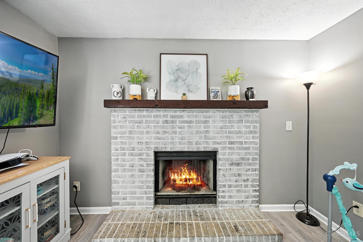 228 Fairborn Drive