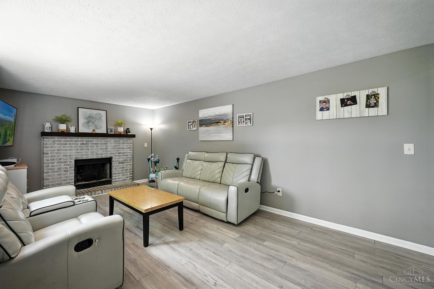 228 Fairborn Drive