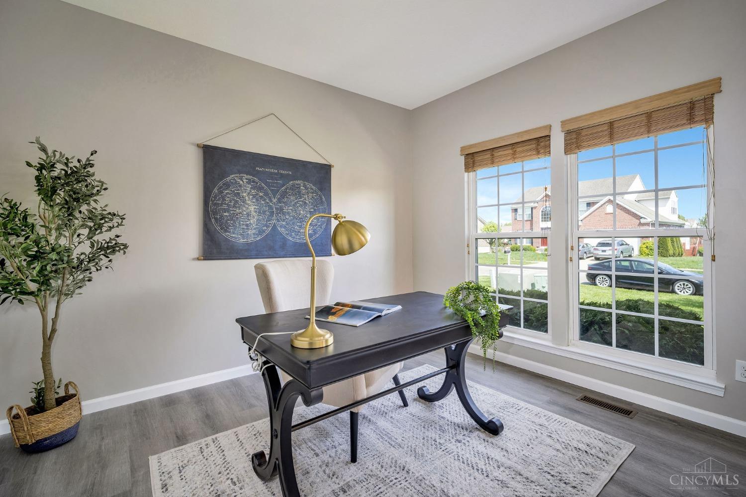 8105 Vegas Circle