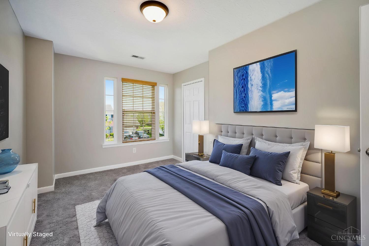 8105 Vegas Circle
