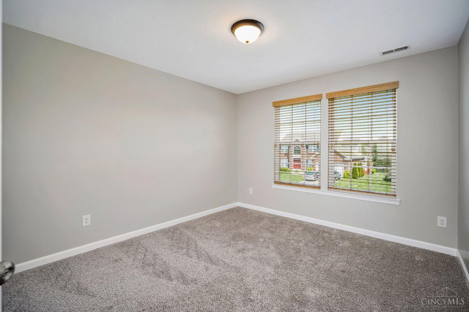 8105 Vegas Circle